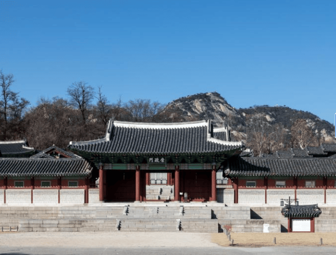 Gyeonghuigung-Palace-KTO-4