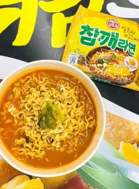 Ramyun Library Hongdae noodles 3