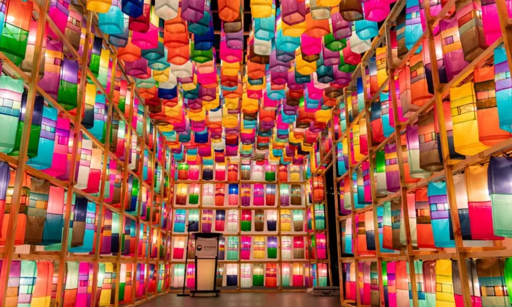 Korean culture center jinju silk lanterns