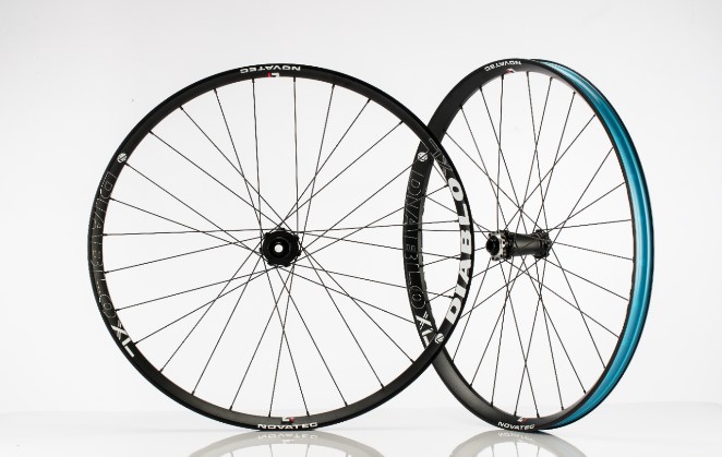 Taiwan-Excellence-Buzzsetter-2