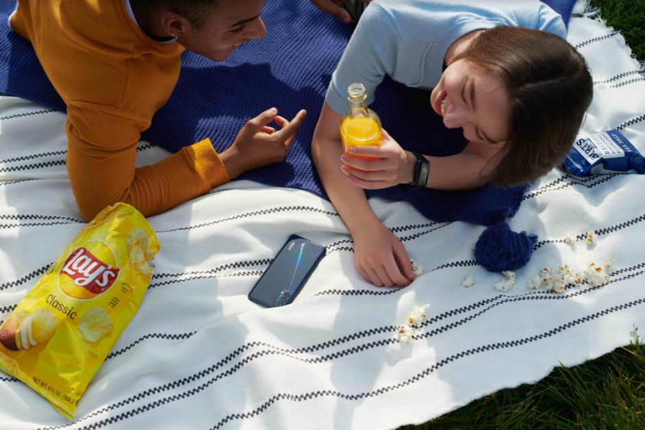 OPPO-Reno-4-buzzsetter-3