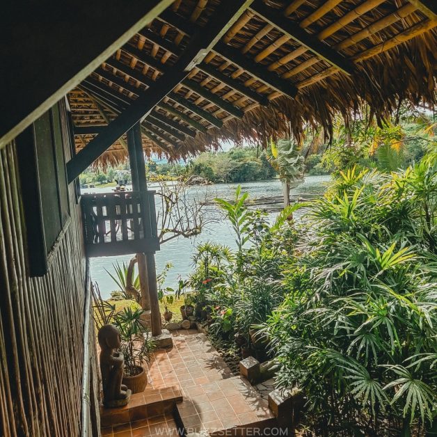 julians island lodge buzzsetter 18