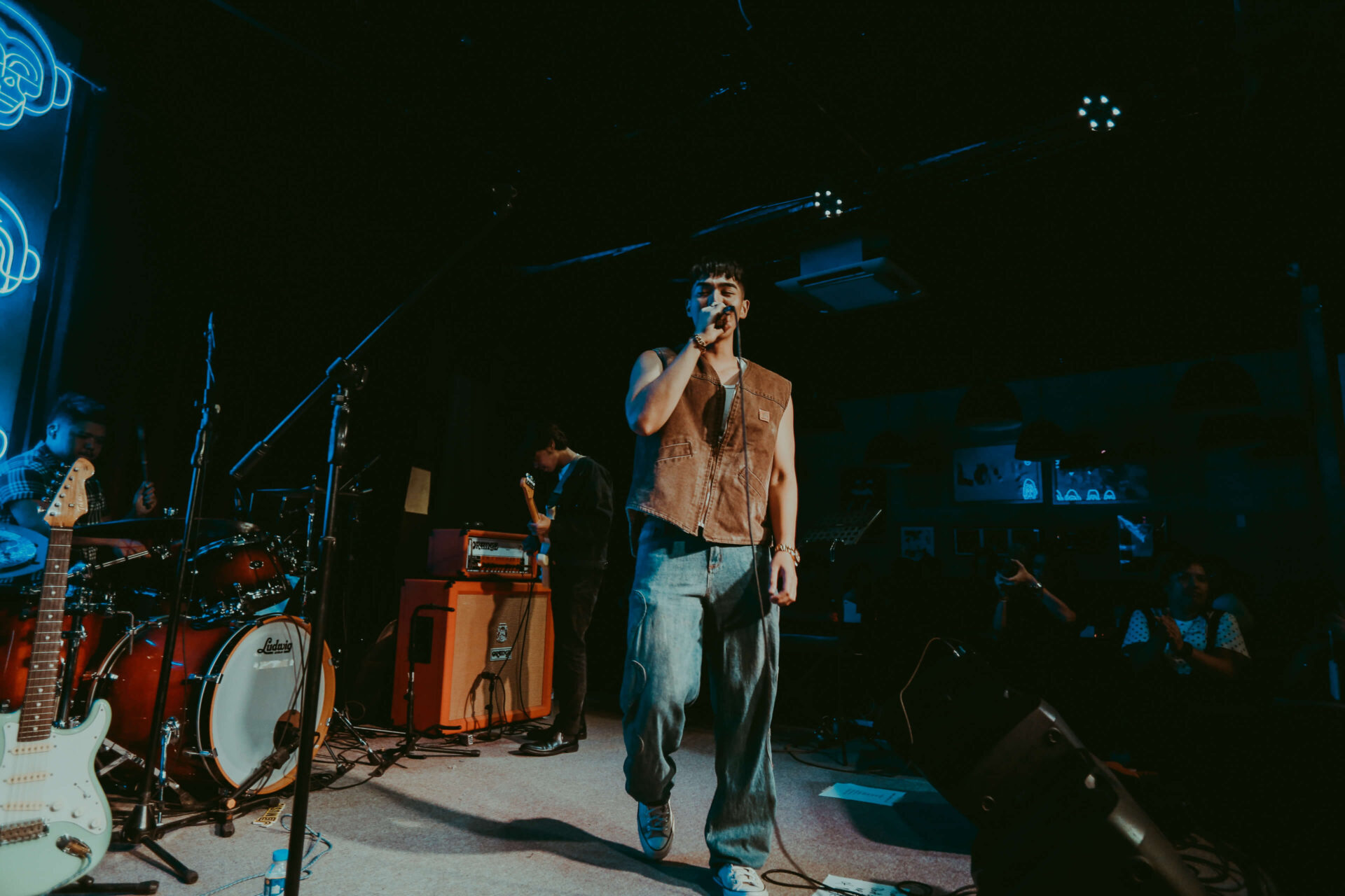 RENT FREE timmy albert