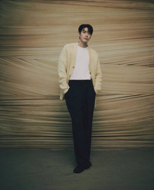 netflix black knight glam shots kim woo bin