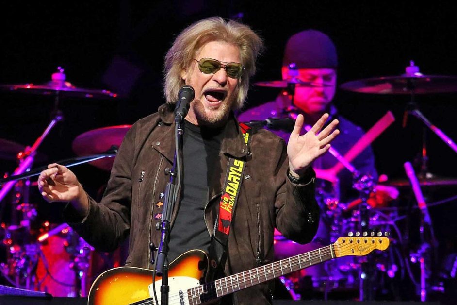 daryl hall manila concert