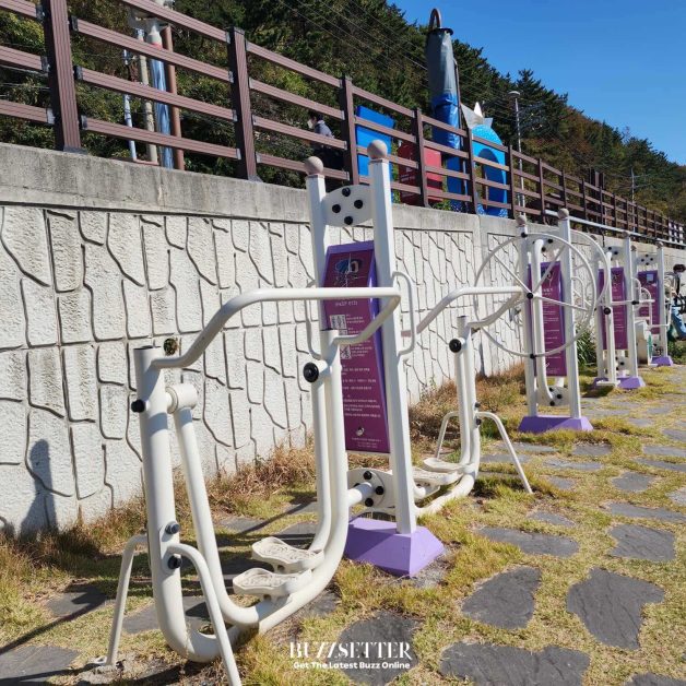 Huinnyeoul Culture Village playground