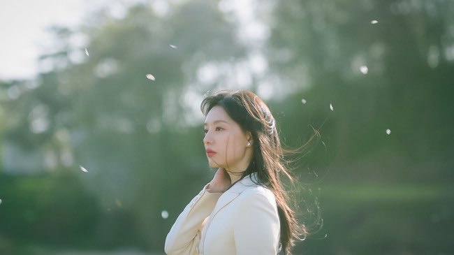 Queen of Tears Trailer