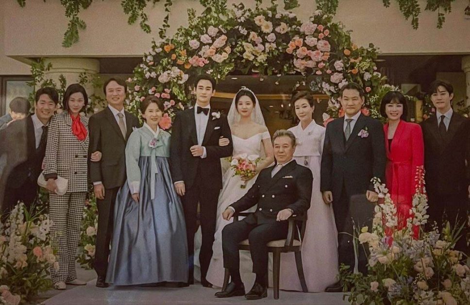 queen of tears kdrama episode hong family