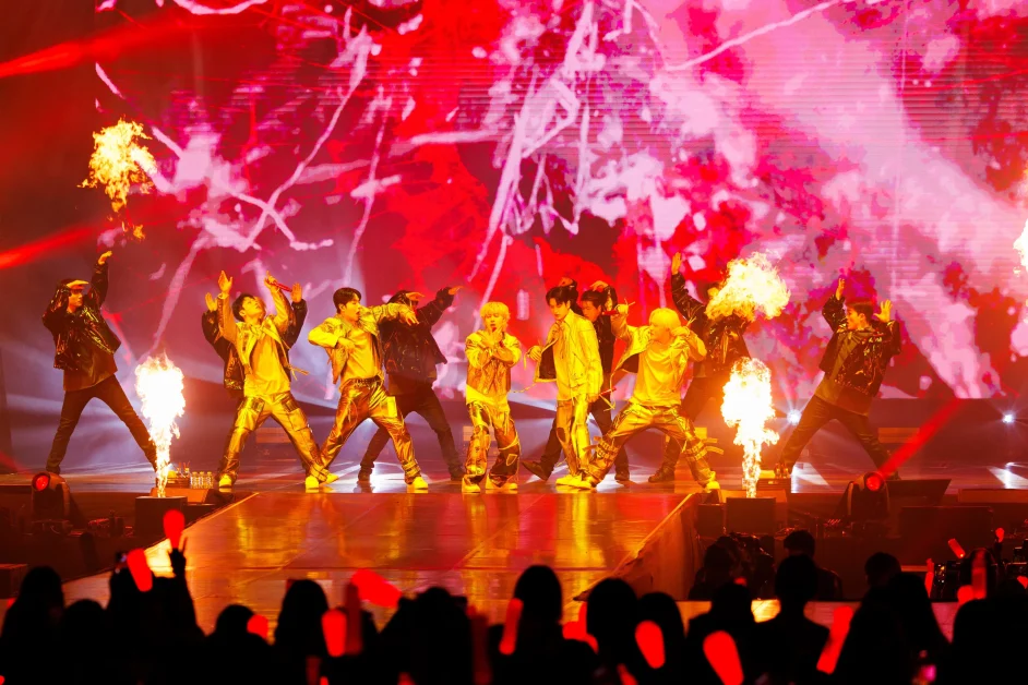 iKON Limited Tour Get Back in Bangkok 2