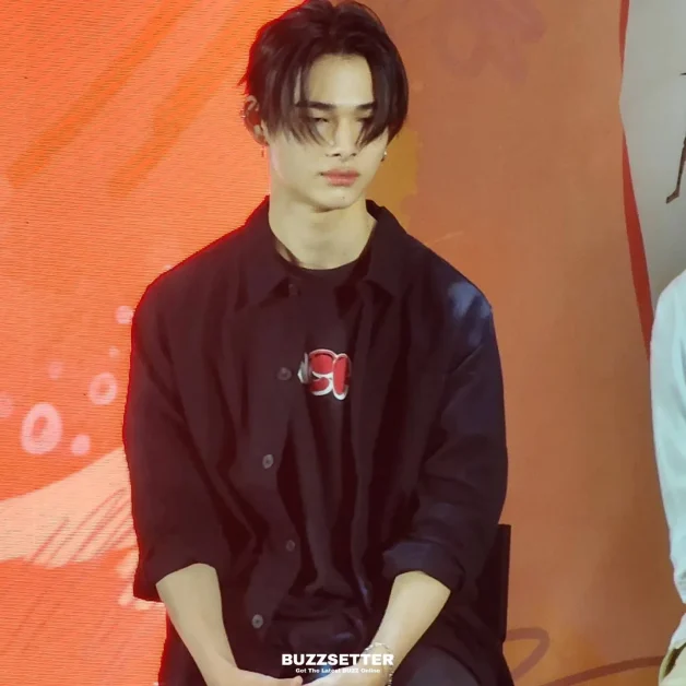 ENHYPEN BENCH Press Conference Manila ni ki