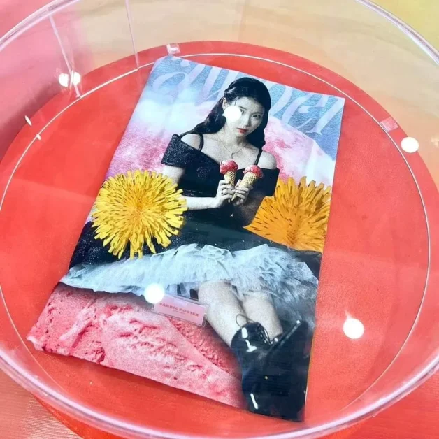 IU Pop up HEREH store 3