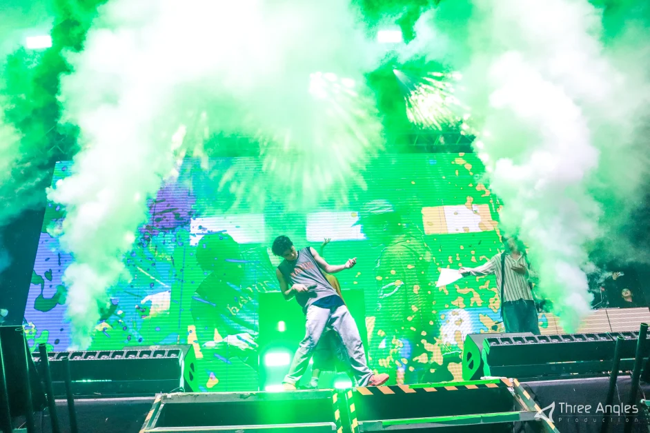 B.I HYPE UP in Manila concert 8 1