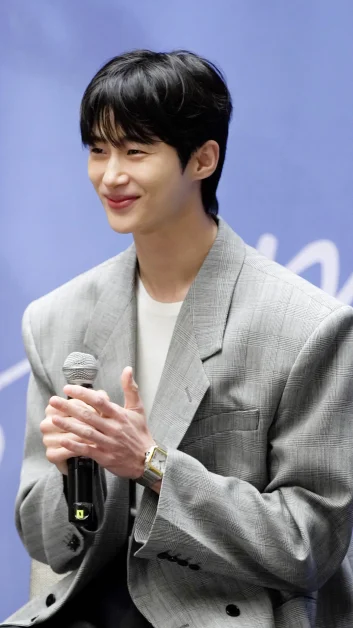 byeon woo seok manila Press Conference 1