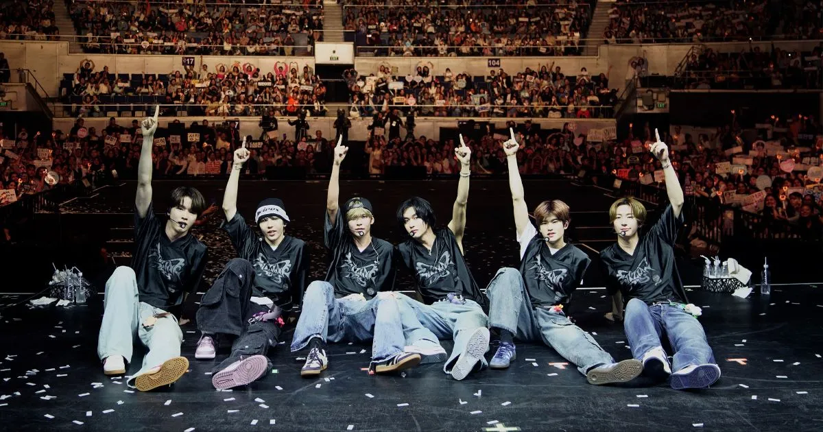 BENCH RIIZE Fan Con Manila