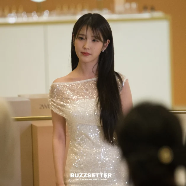Estee Lauder pop up event seoul IU