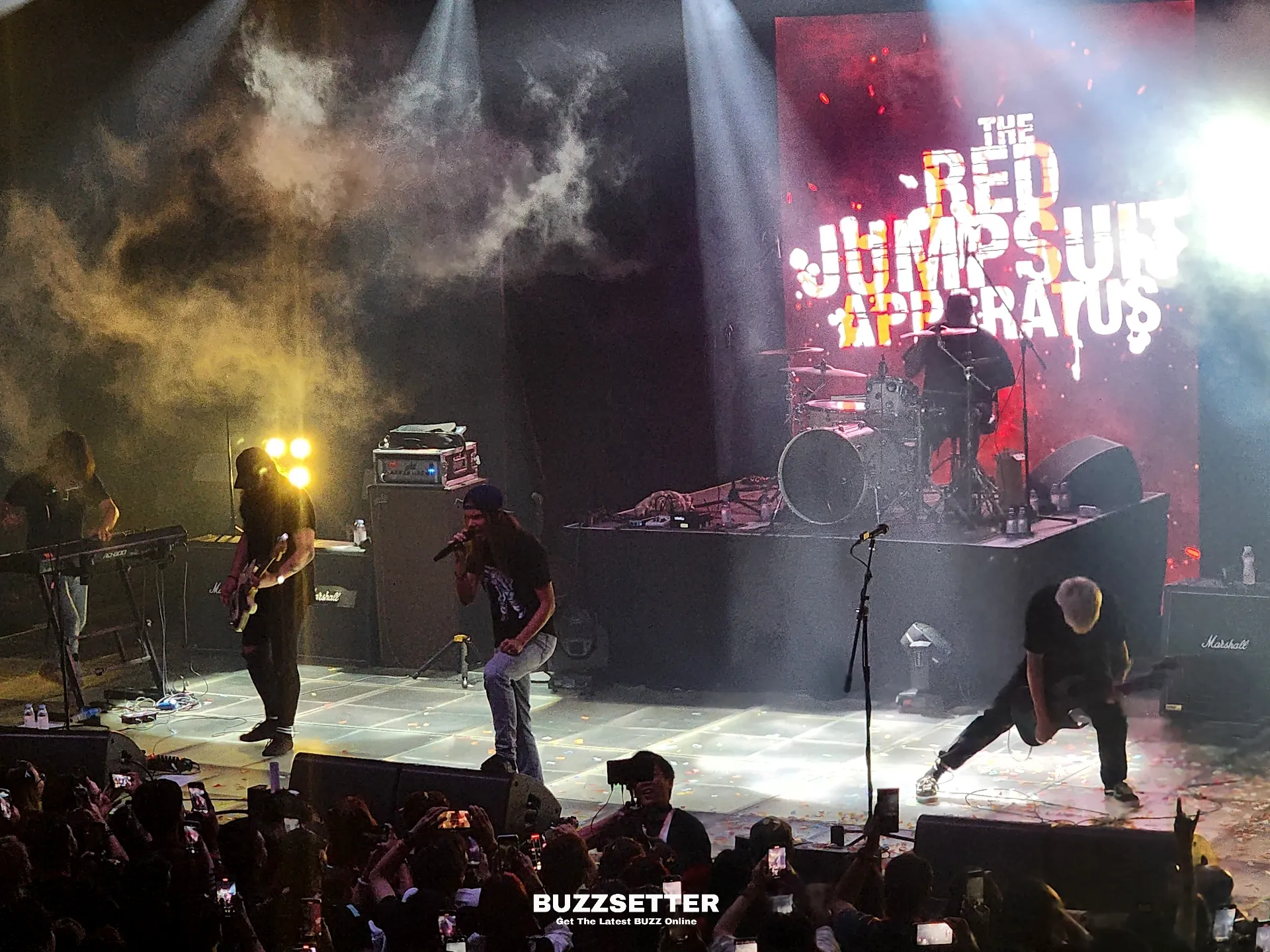 the red jumpsuit apparatus in manila concert