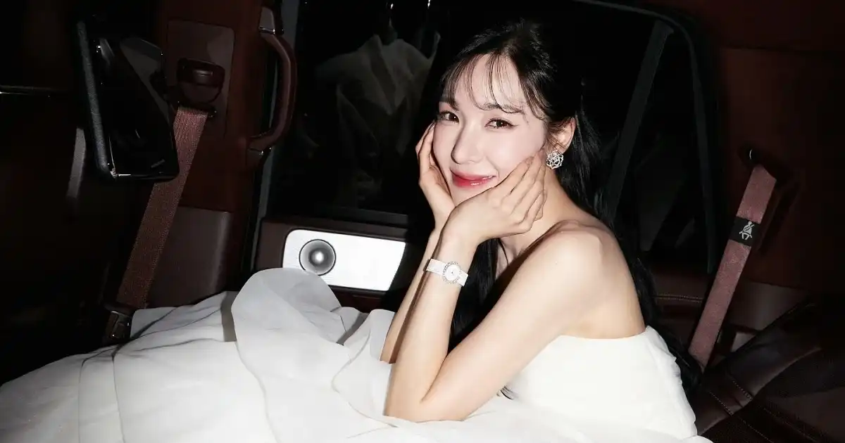 tiffany young manila ticket prices