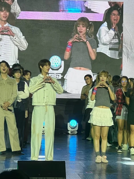 Pit Babe Level Up Fan Meeting in Manila Ready Set Pose 2