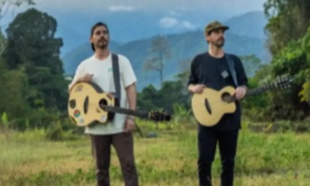 Music Travel Love (1)