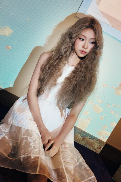 IZNA CHOI JUNG EUN