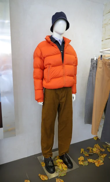 14B UNIQLOs travel essentials—Fleece HEATTECH and PUFFTECH—offer lightweight warmth comfort and versatile layering for effortless travel to cooler destinations
