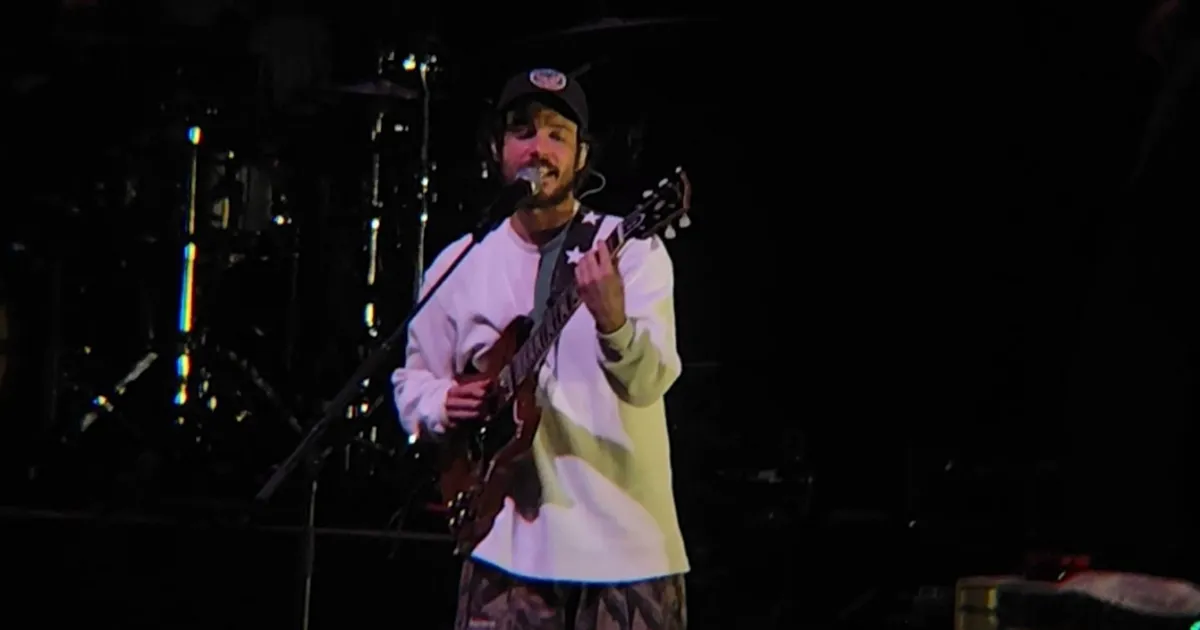 rex orange county exclusive asia show manila 2 (1)
