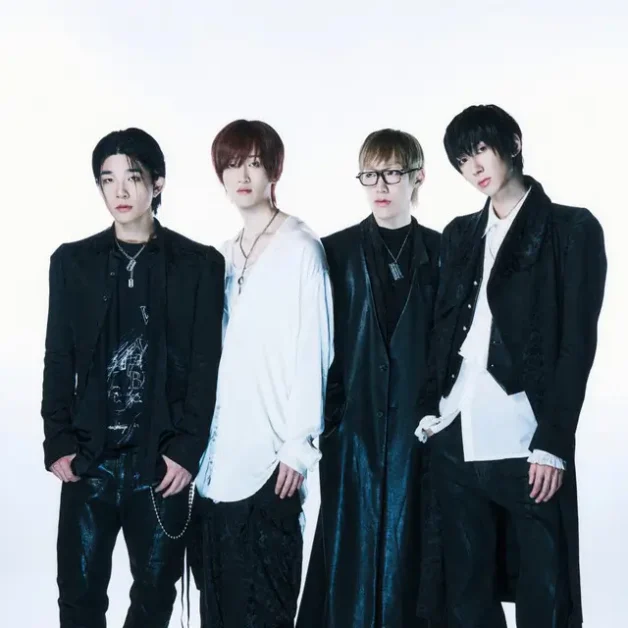 REDOOR Korean indie rock band 2026 628x628 1