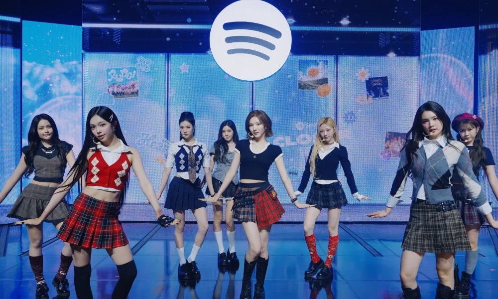 Spotify CLOSER with Hearts2Hearts 3